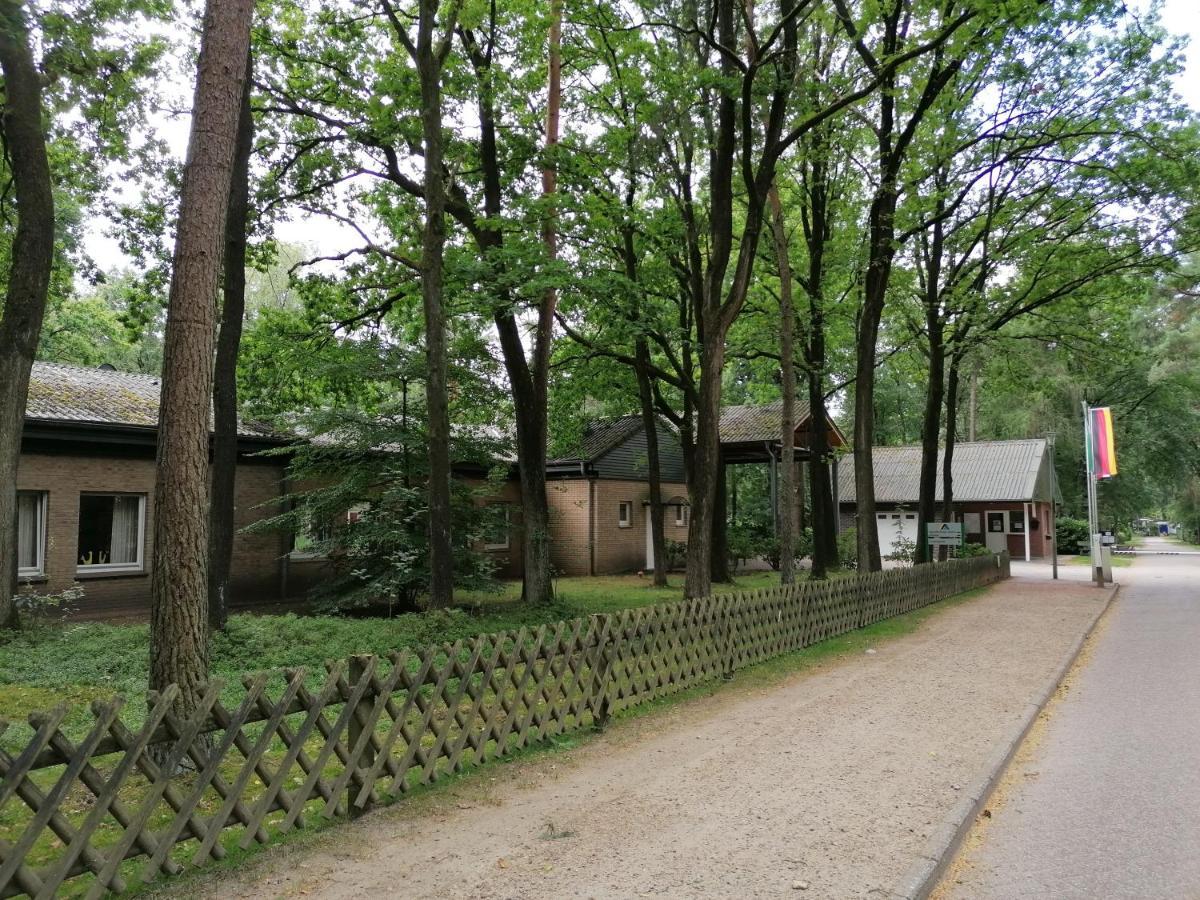 Waldjugendherberge Uelsen Zewnętrze zdjęcie